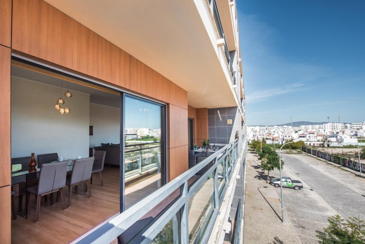 Sunset Home Olhao- Modern 3 Bed Luxury Apartment With Rooftop Pool Bagian luar foto