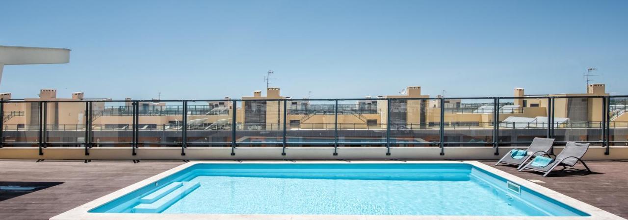 Sunset Home Olhao- Modern 3 Bed Luxury Apartment With Rooftop Pool Bagian luar foto