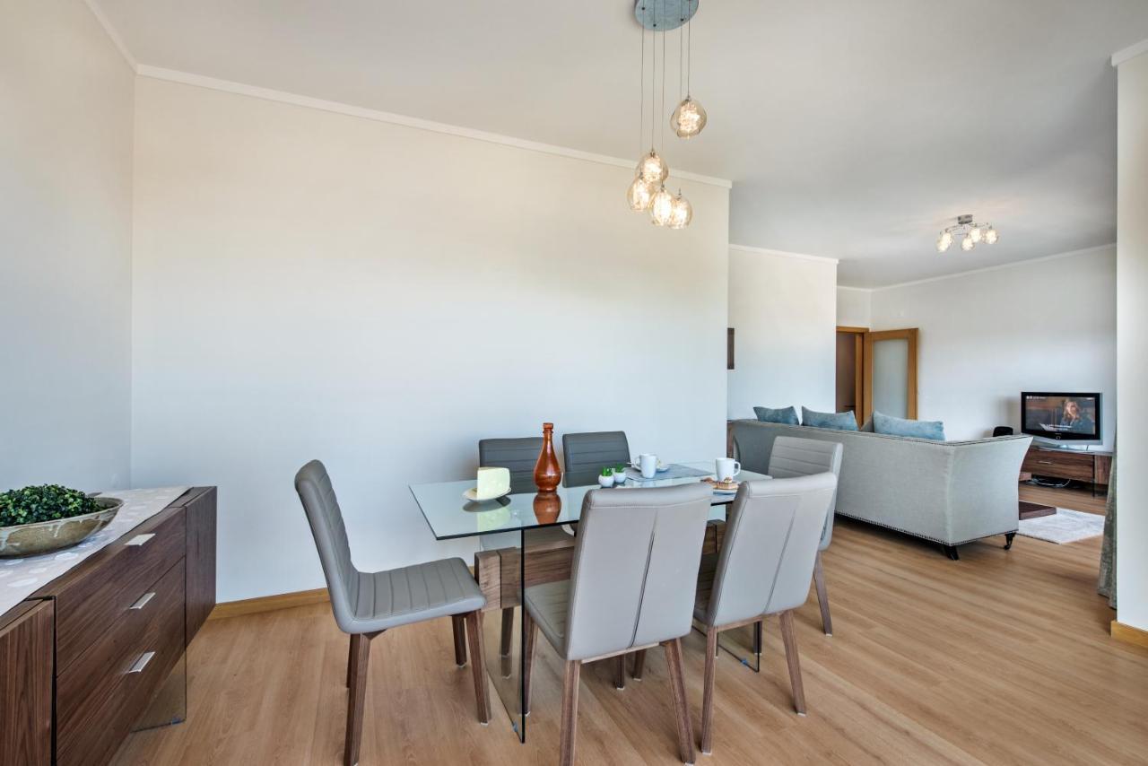 Sunset Home Olhao- Modern 3 Bed Luxury Apartment With Rooftop Pool Bagian luar foto