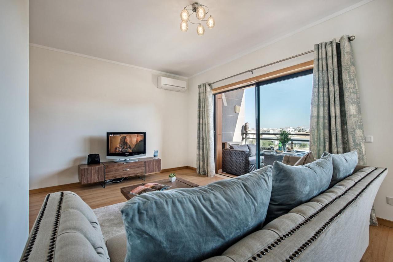 Sunset Home Olhao- Modern 3 Bed Luxury Apartment With Rooftop Pool Bagian luar foto
